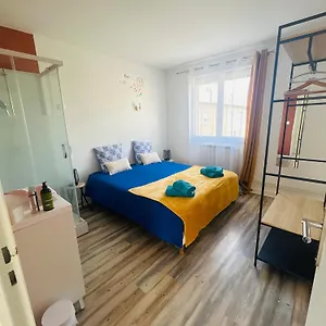  Hébergement de vacances A 5 Min De Moulins Maison De